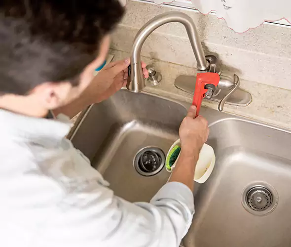 Professional Sink Repair Specialist in Muskegon, MI: Schedule Reliable Sink Fixing Services with Us